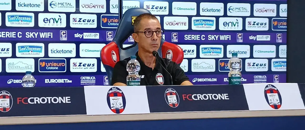 Crotone in trasferta ad Altamura, Longo avverte: «La gara sarà complicata»\n