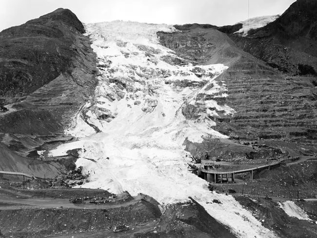 Mattmark, sessant’anni dopo San Giovanni in Fiore ricorda i suoi caduti: la memoria che diventa monito