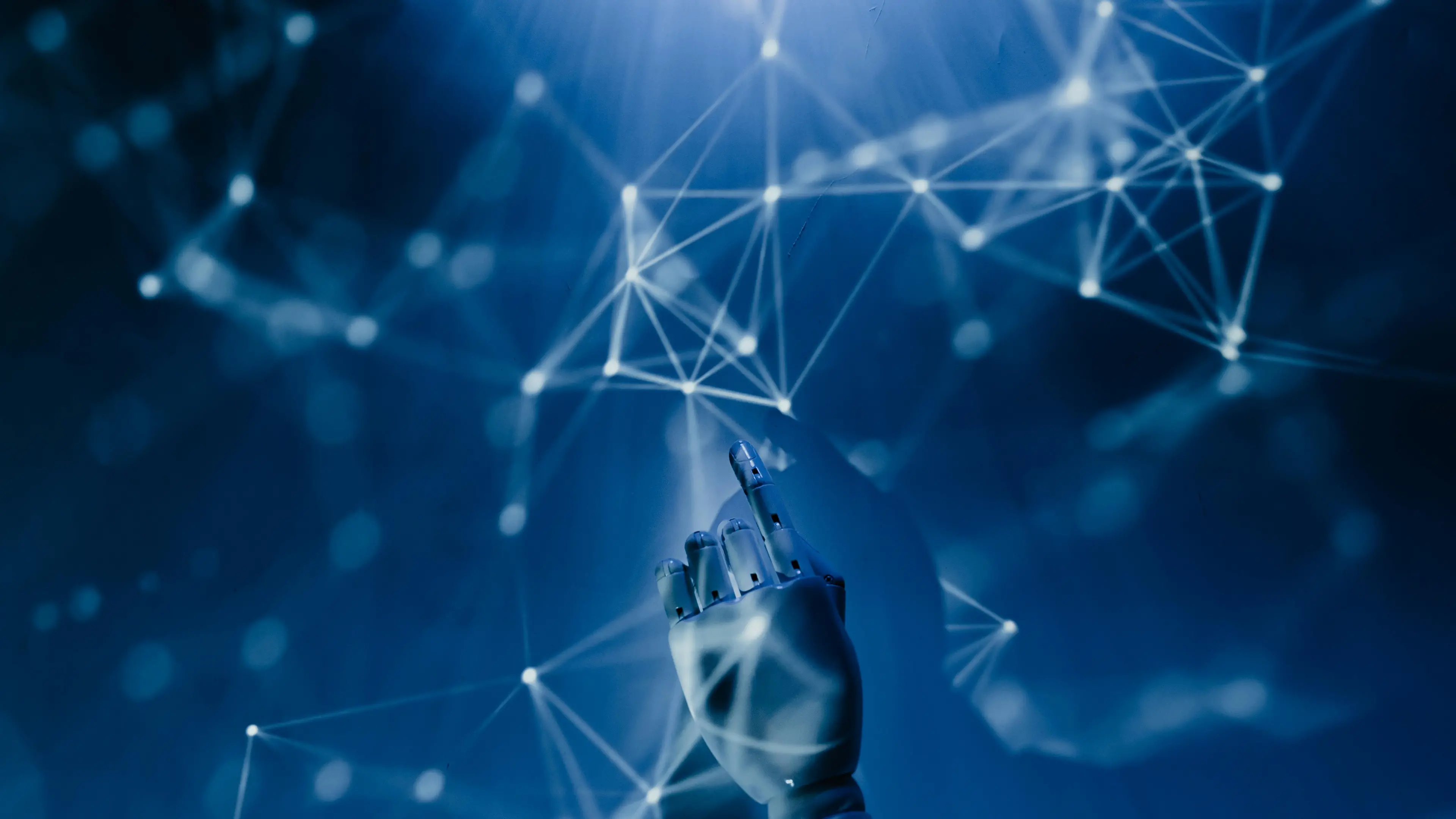 <p>Microsoft nel 2024 ha finanziato OpenAI investendo 19 miliardi di dollari nello sviluppo di ChatGpt</p>\\n