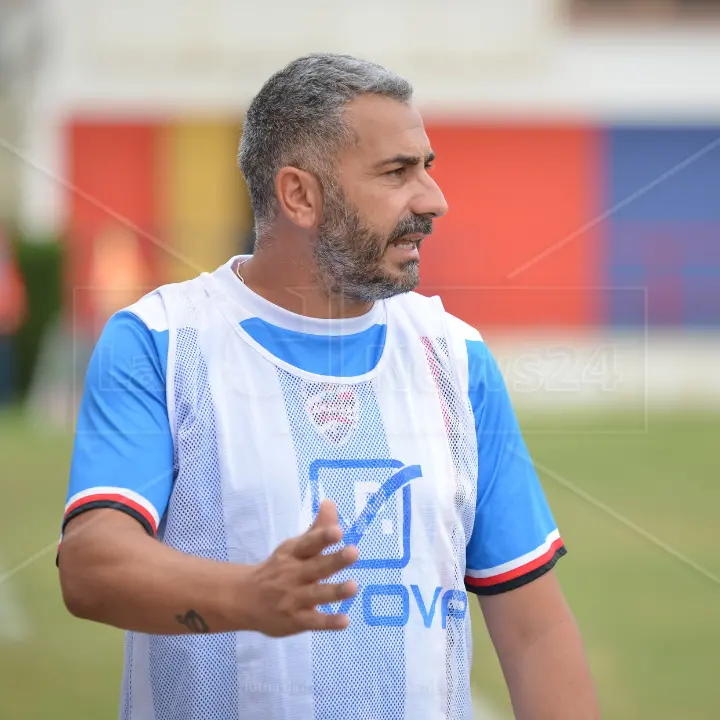 Coppa Italia Dilettanti, una Deliese dai due volti impatta (2-2) a Palmi. Parentela: «Abbiamo buttato via il primo tempo»\n