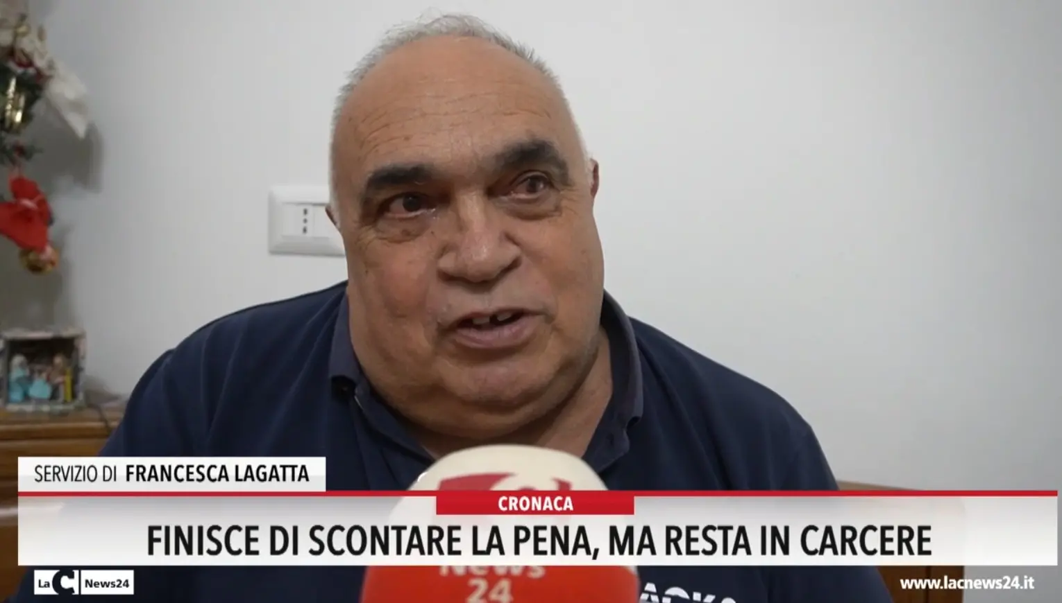Finisce di scontare la pena ma resta in carcere