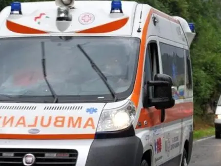Pd: «Mandare a casa Occhiuto per ricostruire la sanità pubblica, col 118 ha fatto un disastro»