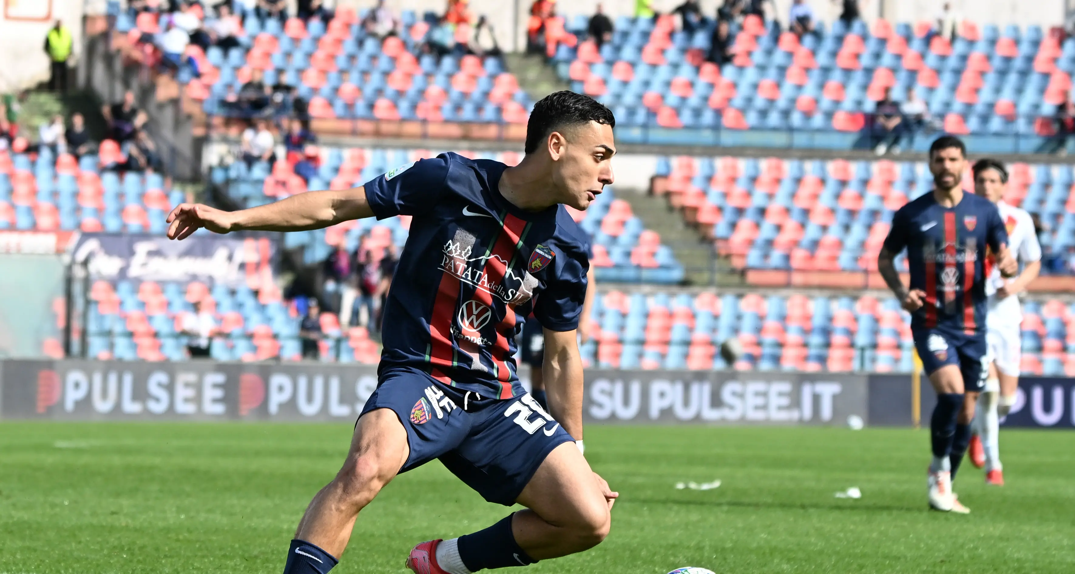 Calciomercato Cosenza, Rizzo Pinna verso l’Ascoli: affare in dirittura d'arrivo\n