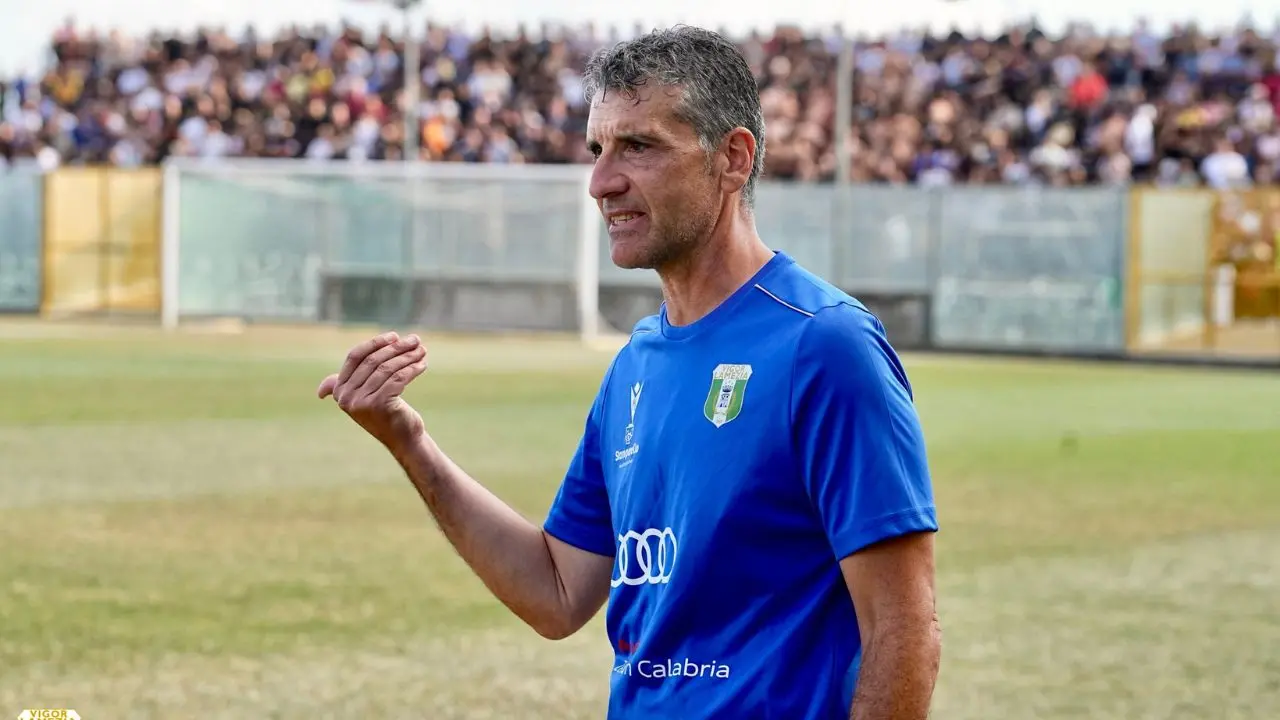 Coppa Italia Serie D, la Vigor Lamezia lascia il derby al Sambiase (0-1). Foglia Manzillo: «Ci siamo fatti il gol da soli»\n