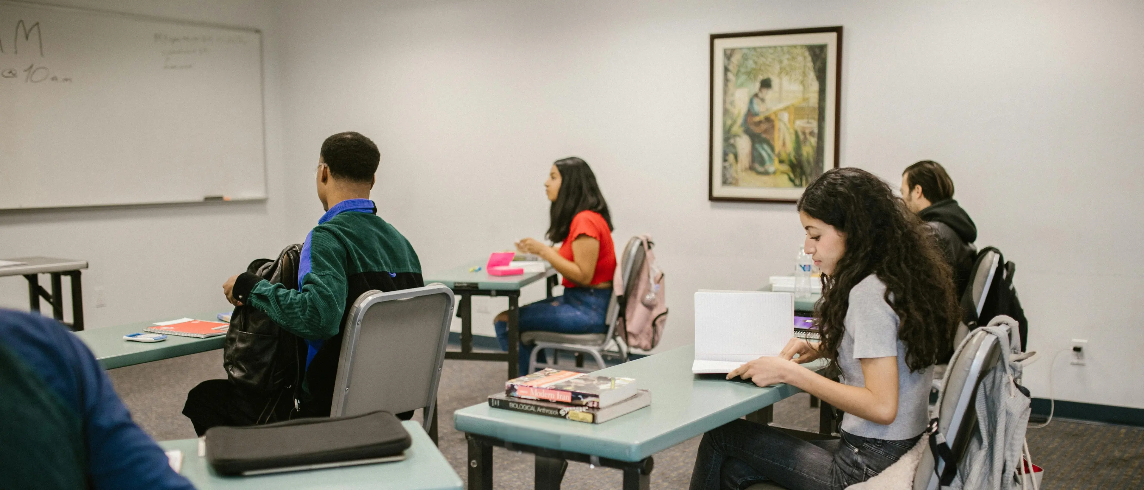 Università: quanto mi costi tra tasse, affitto e libri. Fino 15mila euro all’anno per un fuorisede: Catanzaro la provincia meno cara\n
