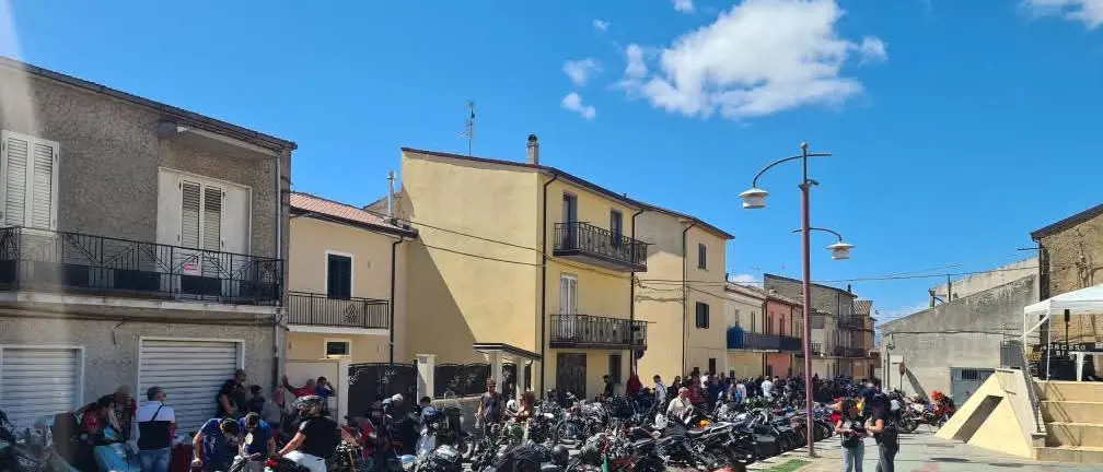 San Lorenzo del Vallo, trionfa la passione per la due ruote