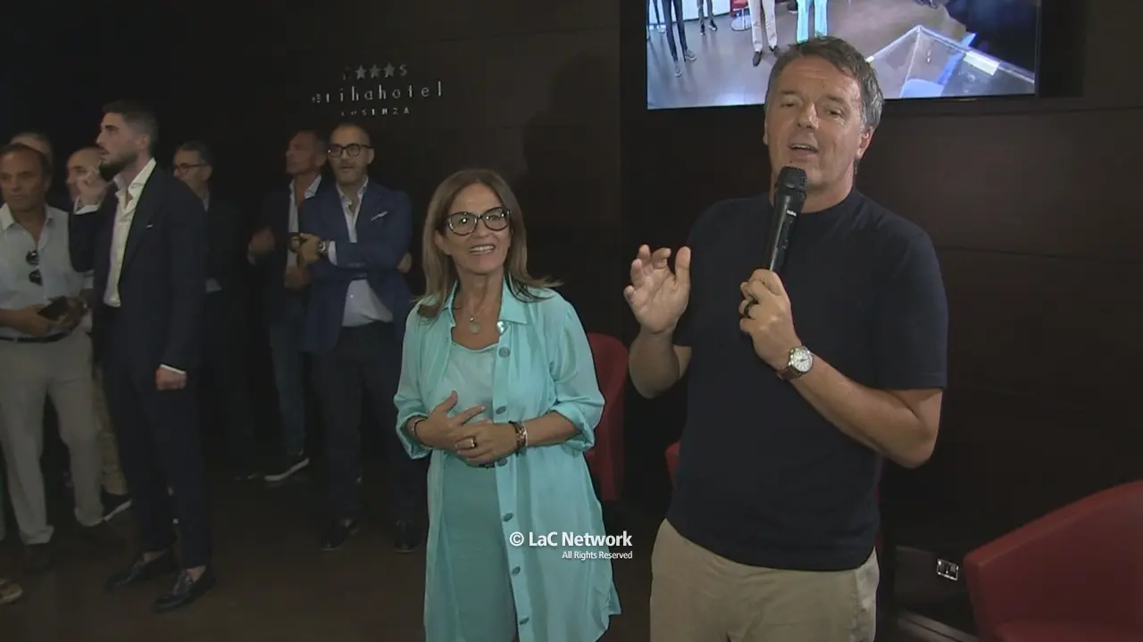 Regionali, l'affondo di Renzi: «Occhiuto? Senza le dimissioni i suoi alleati non lo avrebbero ricandidato...»
