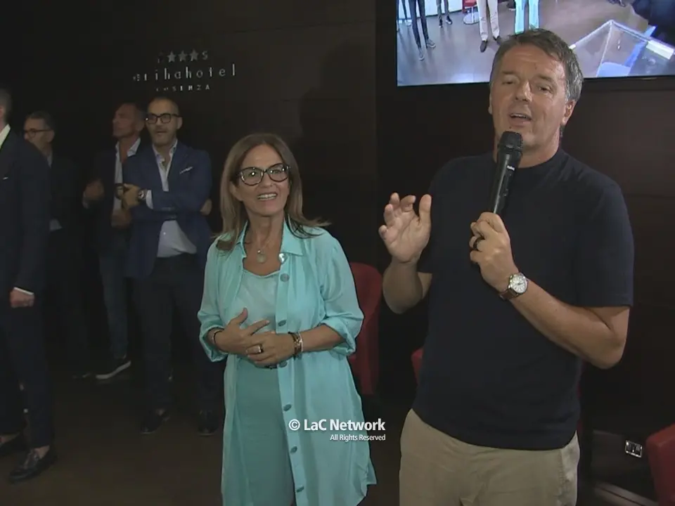 Regionali, l'affondo di Renzi: «Occhiuto? Senza le dimissioni i suoi alleati non lo avrebbero ricandidato...»