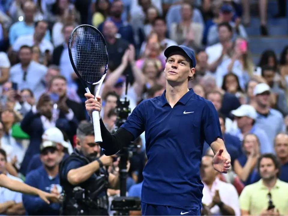 Sinner, prestazione perfetta agli Us Open: si “vendica” di Bublik e conquista i quarti