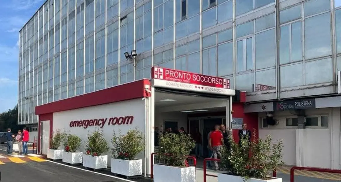 Un altro medico cubano lascia la Calabria, l’addio a Polistena: «Occhiuto spieghi perché anche loro vanno via»\n