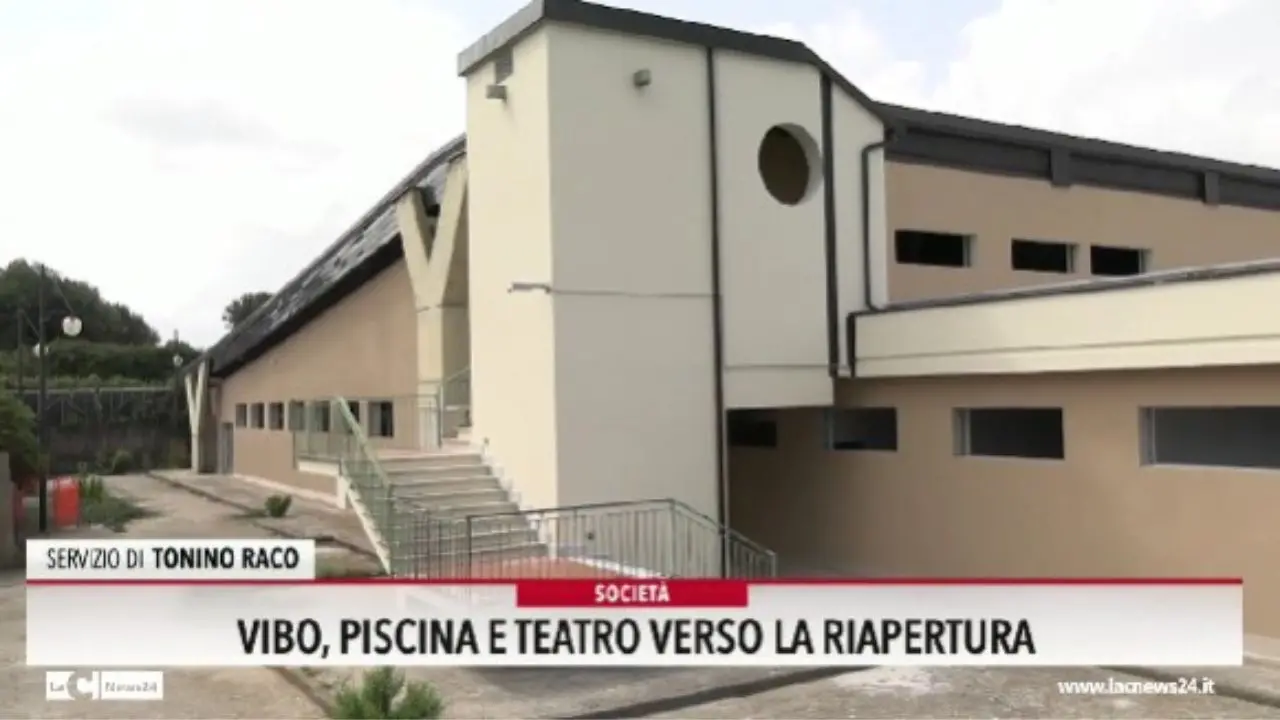 Vibo, piscina e teatro verso la riapertura