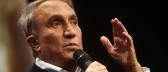 Emilio Fede in condizioni di salute molto critiche: «Fino a ieri era ancora lucido. Purtroppo oggi non lo è più»\n