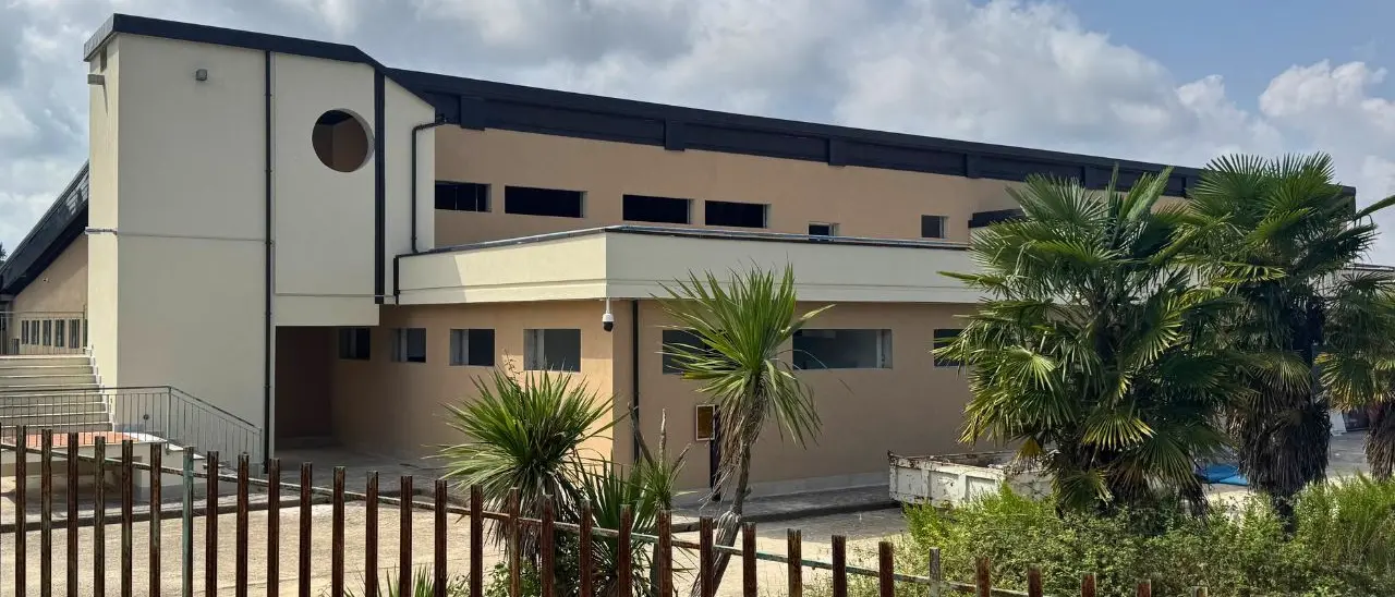 Piscina comunale di Vibo vicina alla riapertura dopo anni di stop, Monteleone: «Operativa a inizio 2026»\n