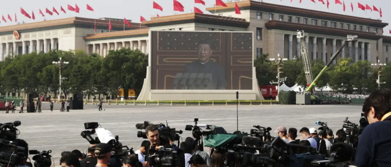 Xi:\u00A0«Il mondo deve scegliere tra la pace e la guerra»\n