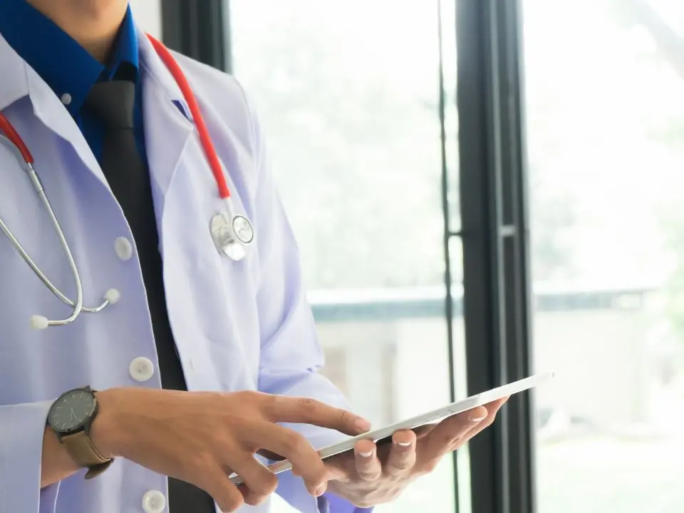 Sanità, la classifica dei Lea: Calabria ancora inadempiente in un’area ma la performance migliora