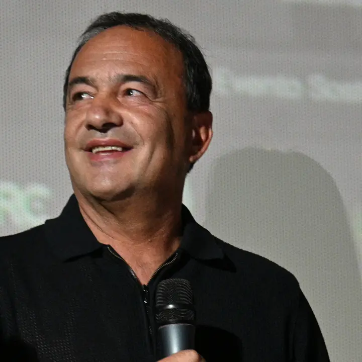 Mimmo Lucano ha deciso: «Mi candido alle Regionali in Calabria con Avs, mi ha convinto la bufera su Di Cesare»