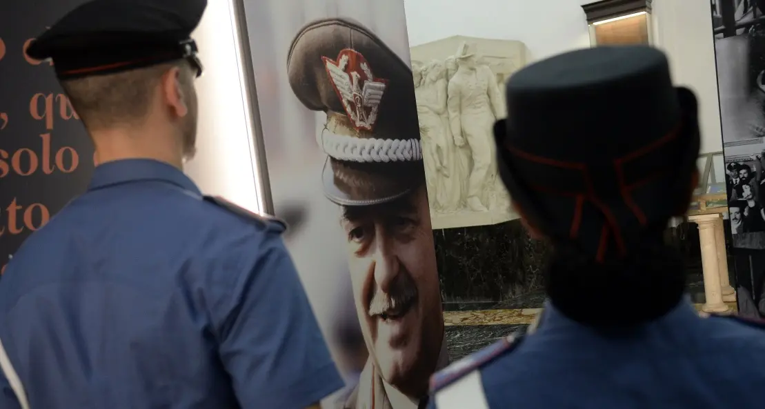Palermo, 43 anni fa l’omicidio del generale Dalla Chiesa. Mattarella: «Contro la mafia serve lo sforzo di tutti»