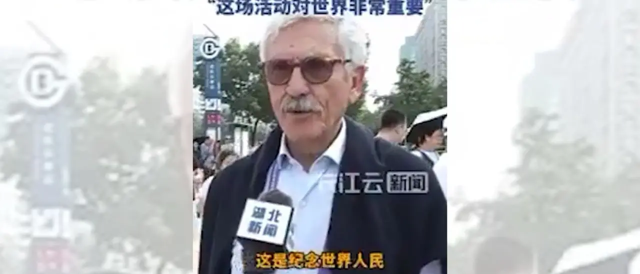 D’Alema, l’eterno Narciso in cerca di tribune: da Palazzo Chigi alla parata degli autoritarismi di Pechino\n