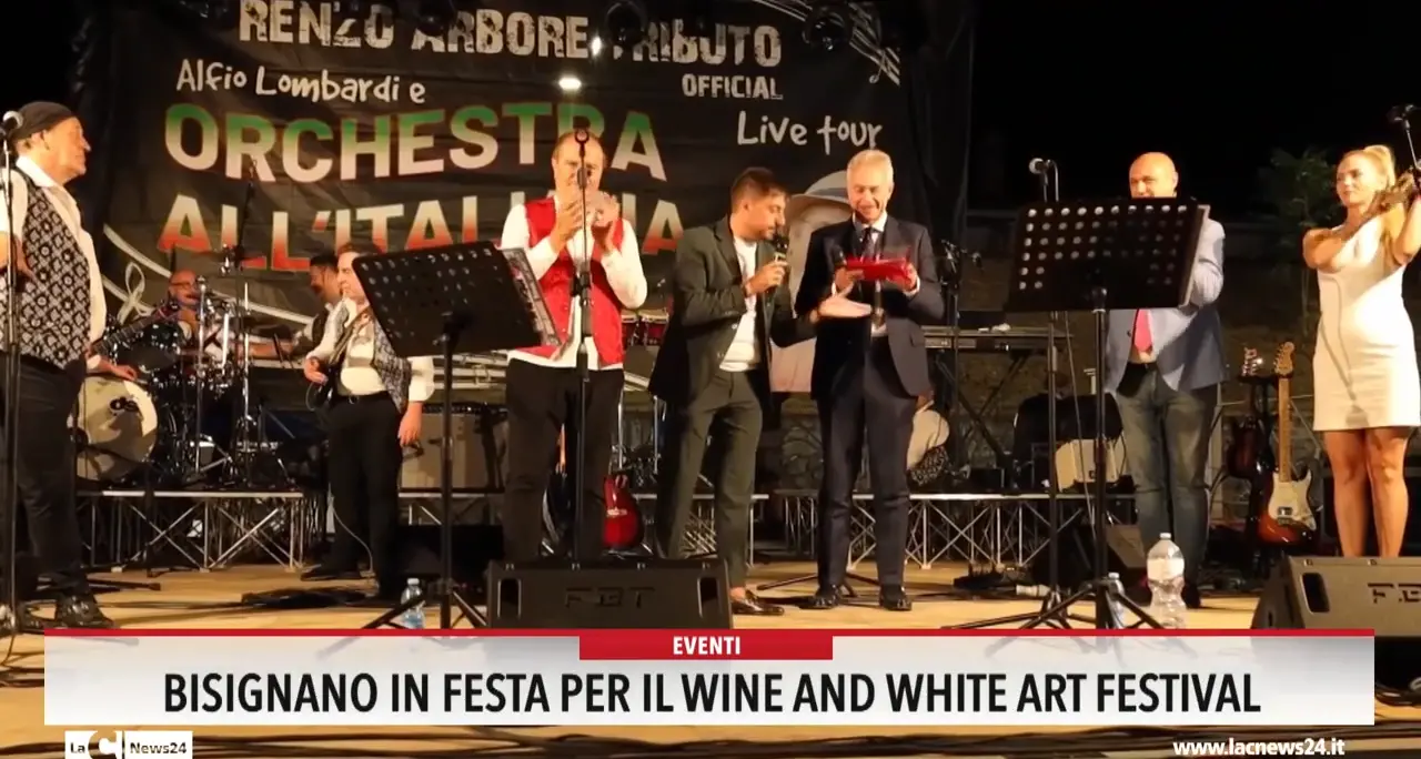 Bisignano in festa per il Wine and white art festival