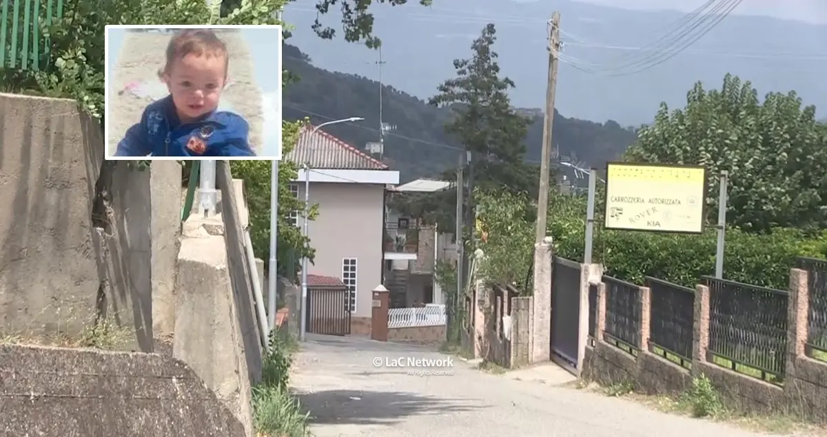 Bimbo investito e ucciso a Catanzaro, indagati anche i\u00A0genitori:\u00A0«Non si danno pace, faremo\u00A0chiarezza». E\u00A0spunta un testimone