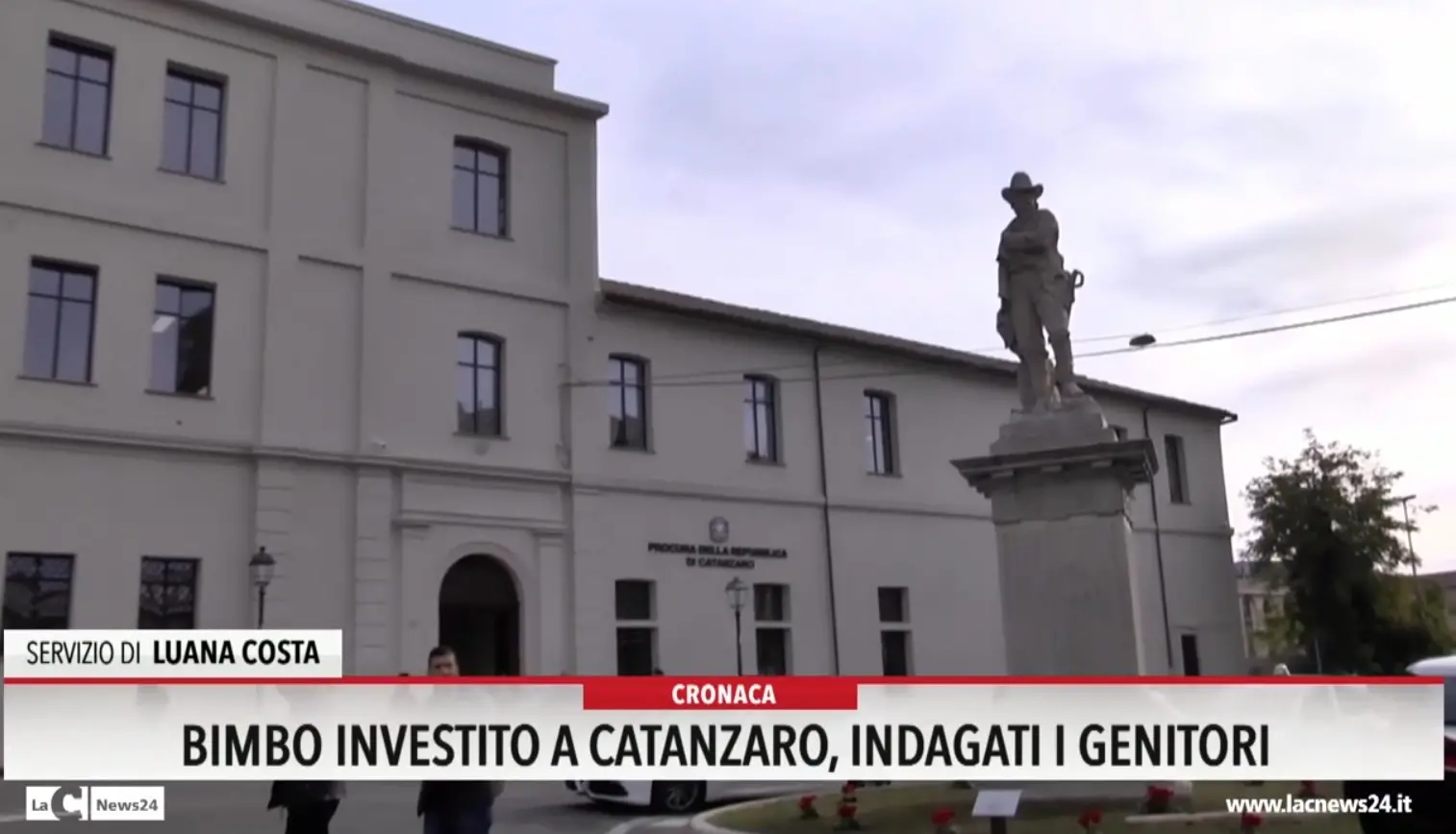 Bimbo investito a Catanzaro: indagati i genitori