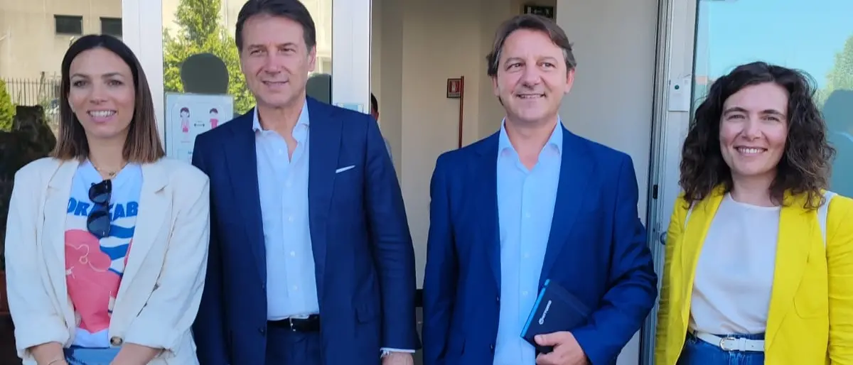Regionali, Conte in Calabria per sostenere\u00A0Tridico: «Qualità e competenze per rivoluzionare la Calabria»\n