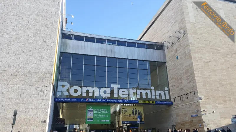 Roma, palpeggia turista americana: tassista abusivo incastrato da occhiali-telecamera