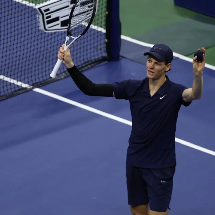 Tennis, Sinner obiettivo raggiunto: batte Auger-Aliassime e conquista la finale agli Us Open\n