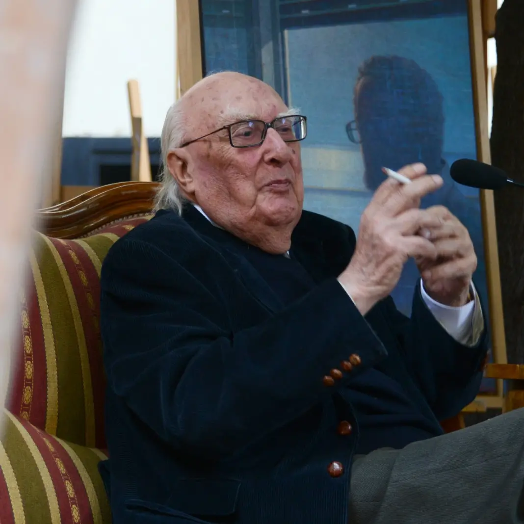 Andrea Camilleri, l’uomo che ha dato voce alla Sicilia: ricorre oggi il centenario della nascita \u00A0\n