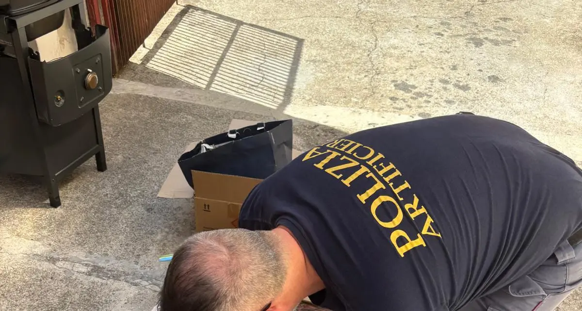 Arsenale in garage, un arresto nell’hinterland di Cosenza