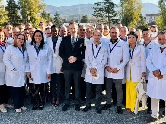 I medici cubani continuano a fuggire dalla Calabria: anche dallo spoke Cetraro-Paola vanno via in tre