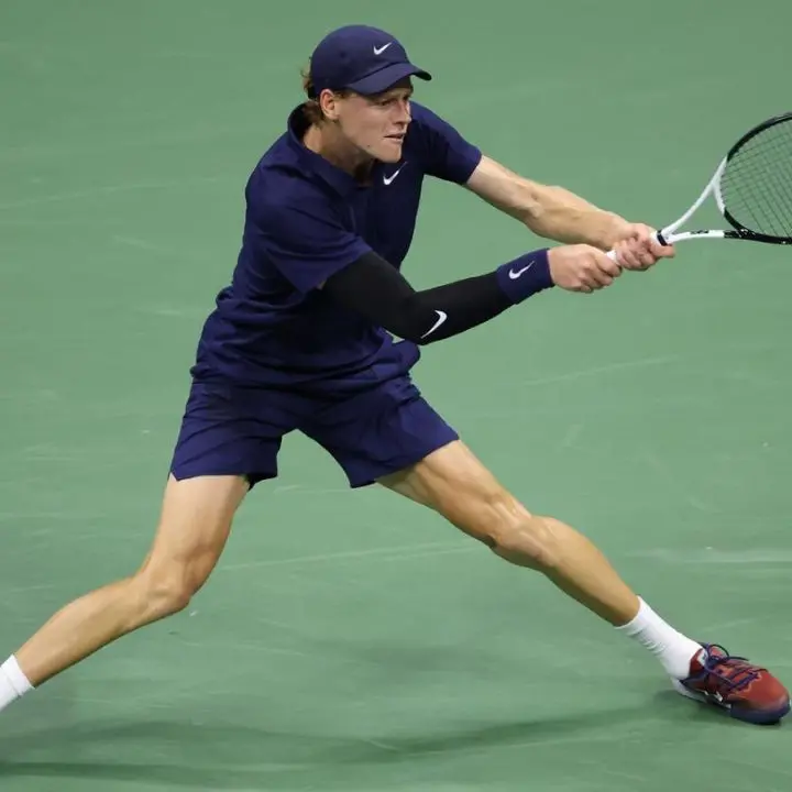 Tennis, esordio vincente a Shanghai: batte Altmaier e accede al turno successivo