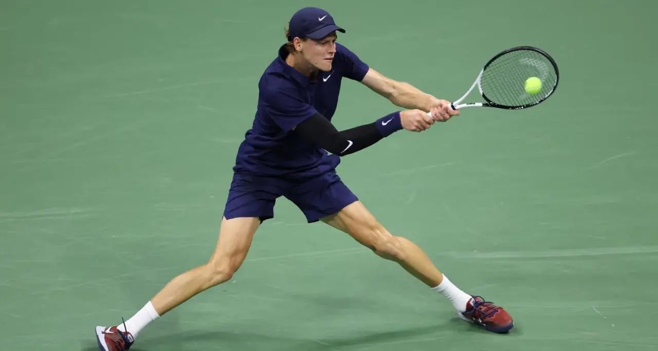 Tennis, esordio vincente a Shanghai: batte Altmaier e accede al turno successivo