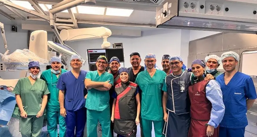 All’ospedale di Reggio impiantato un defibrillatore in grado di prevenire la morte cardiaca improvvisa: è la prima volta in Calabria\n
