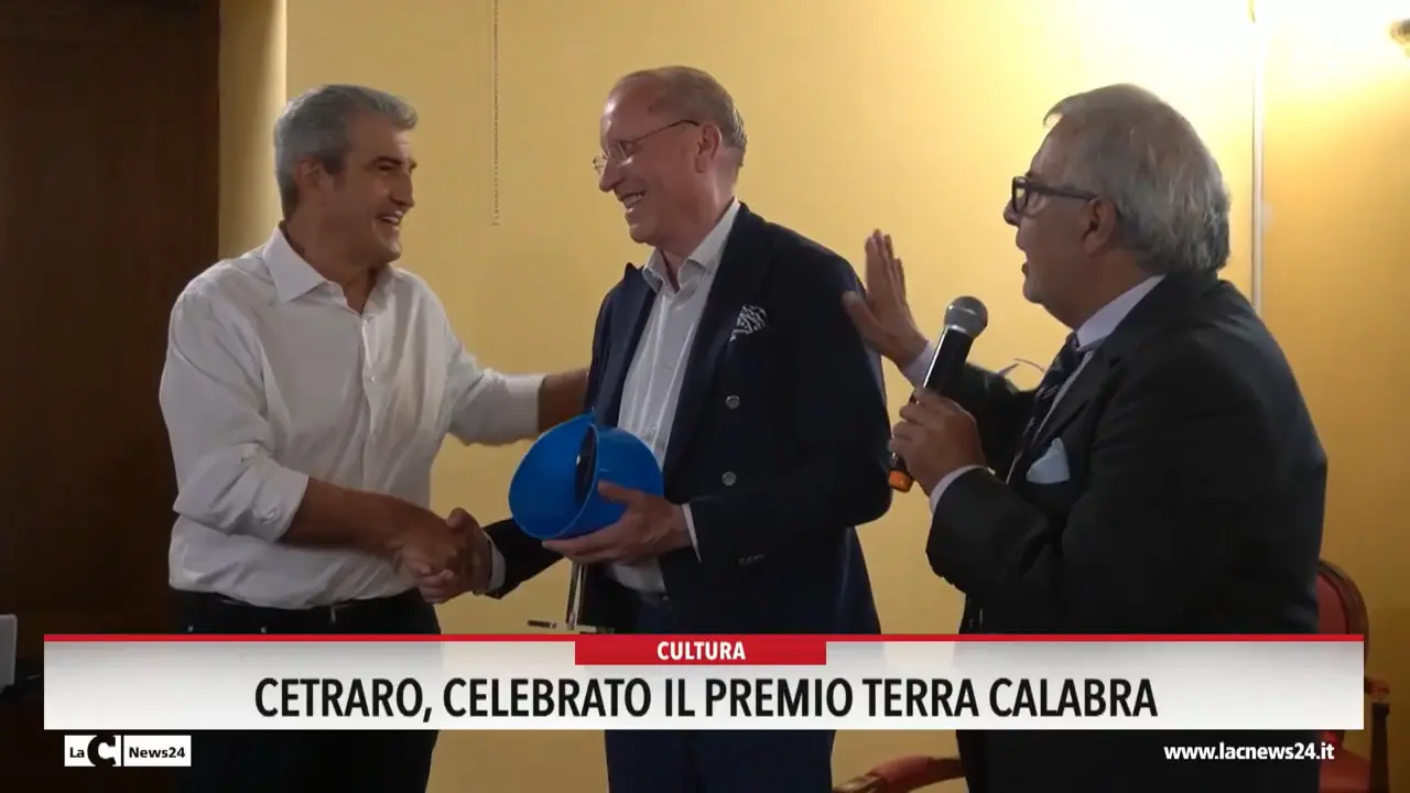Cetraro, celebrato il Premio \"Terra Calabra\"