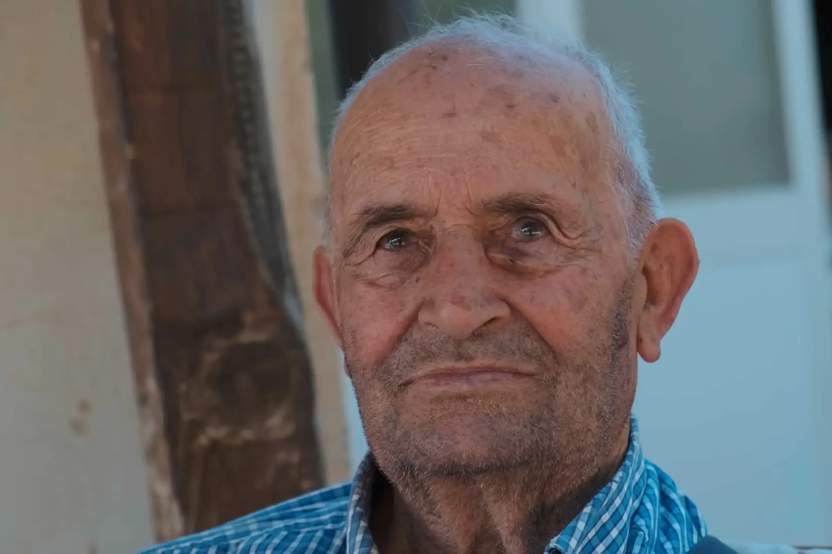 Novant’anni tra boschi e pascoli, una vita da pastore per Tommaso: «La natura è la perfezione di Dio,\u00A0noi l’abbiamo calpestata»