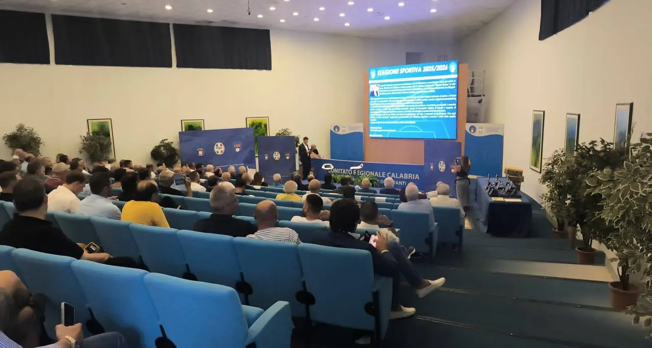 Eccellenza e Promozione, in Calabria al via i nuovi campionati: varati i calendari della stagione 2025/26\n