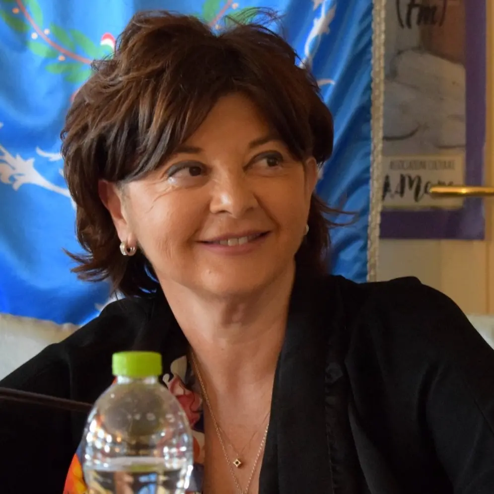 Rosanna Mazzia candidata con il Pd al Consiglio regionale: «Torna. Resta. Crediamoci. La Calabria deve valorizzare i suoi borghi»\n