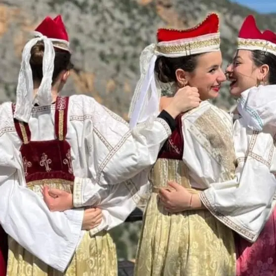 Lo spopolamento delle aree interne minaccia la cultura arbëreshë: la sfida dei borghi per la sopravvivenza\n