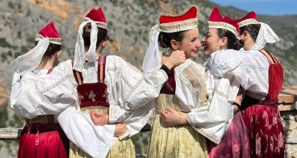 Lo spopolamento delle aree interne minaccia la cultura arbëreshë: la sfida dei borghi per la sopravvivenza\n