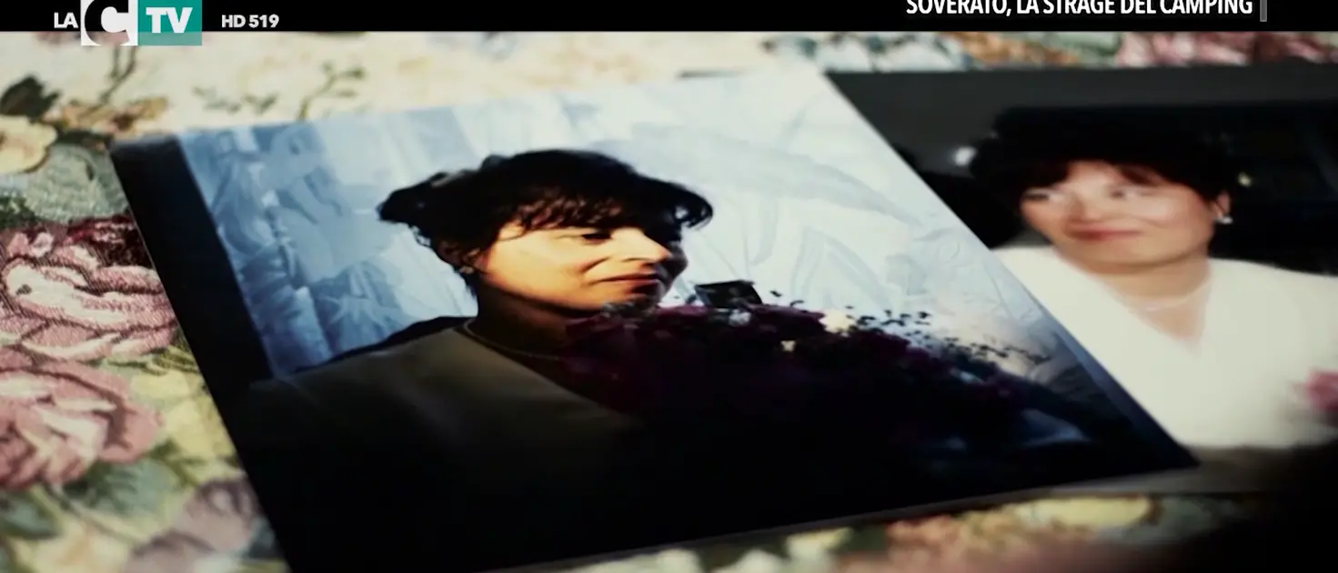 L’alba assassina del 10 settembre 2000 a Soverato: «Mia madre morta per salvare la persona che assisteva»\n