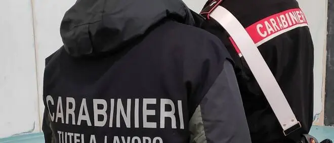 Lavoro nero, chiusi due lidi e tre attività di ristorazione in provincia di Cosenza