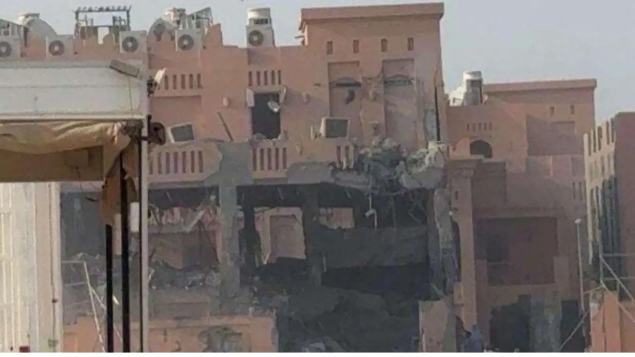 Raid israeliano a Doha: «Colpito il vertice di Hamas». Ma l’organizzazione smentisce: «I leader sono sopravvissuti»\n