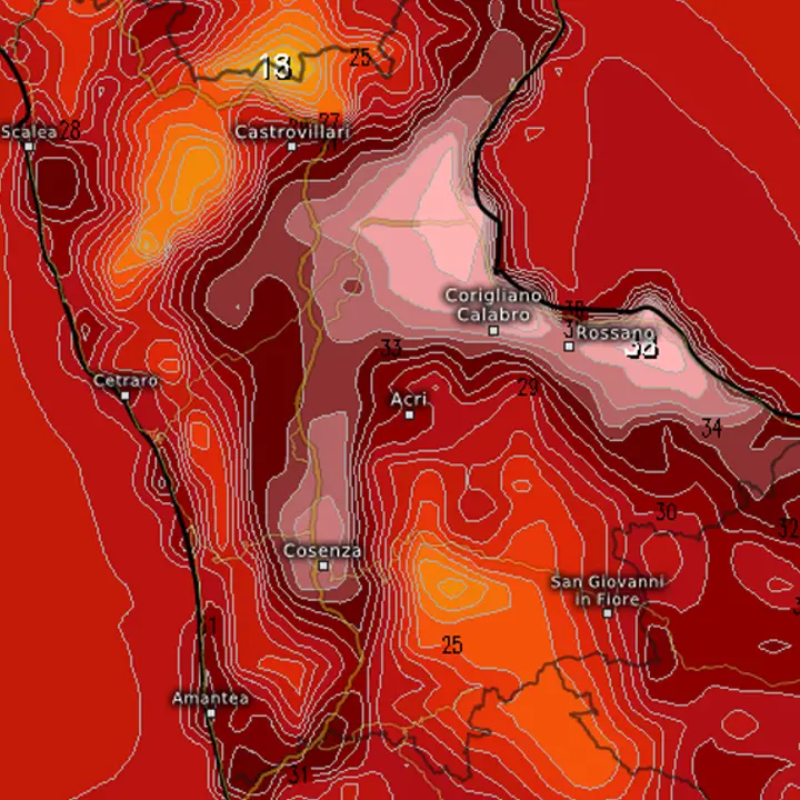 Meteo Cosenza, oggi caldo intenso e umidità alle stelle. Previsti fino a 37°