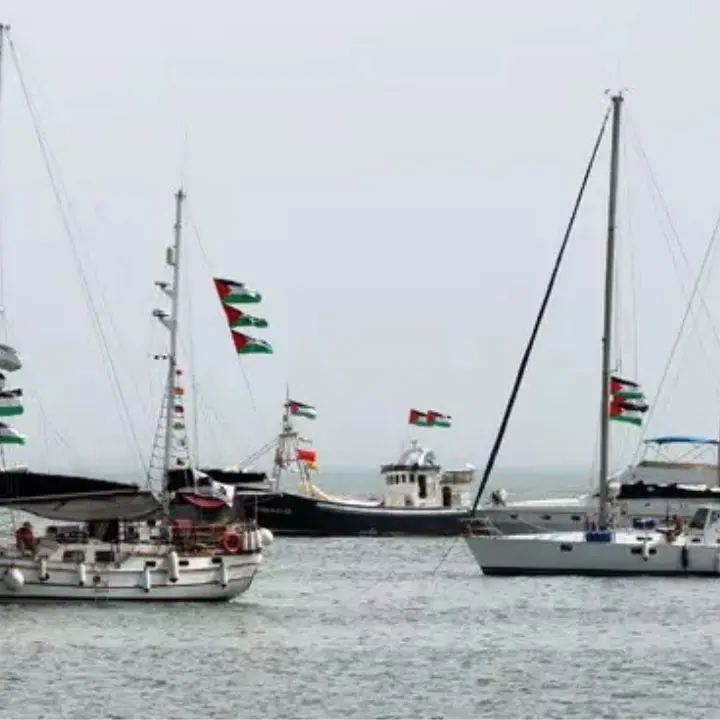 Global Sumud Flotilla, un’altra barca colpita nella notte da un drone\n