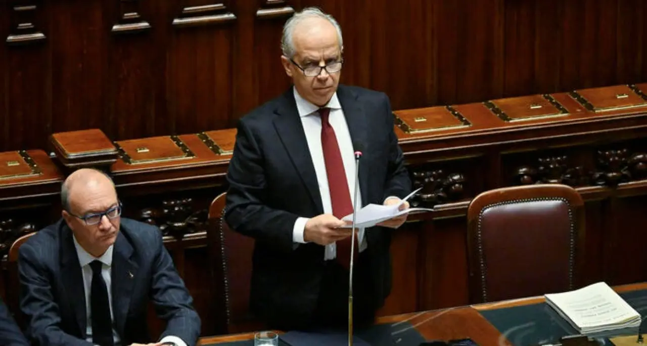 Sicurezza a Cetraro, Piantedosi: «Attenzione costante. Governo al lavoro su nuova Caserma dei carabinieri»\n