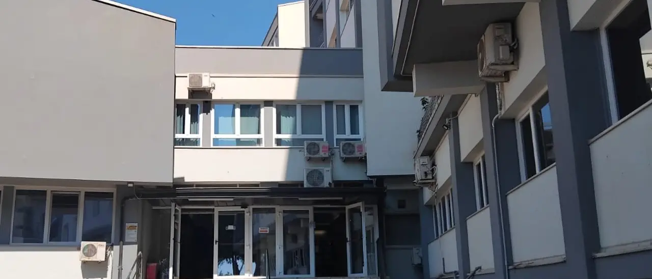 «Tropea meta internazionale ma con un ospedale da scandalo», la denuncia di Fratelli d'Italia che punta il dito contro Regione e Asp