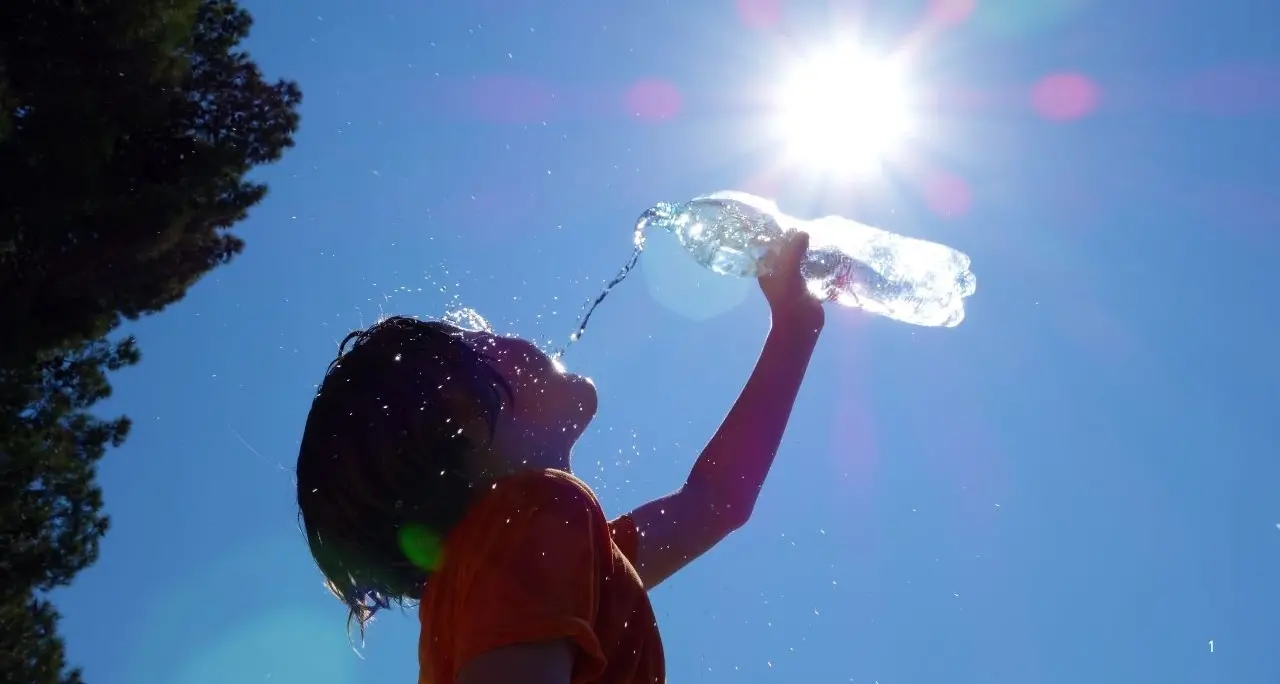 Meteo Cosenza, afa e caldo nel weekend con punte di 39 gradi: le previsioni\n