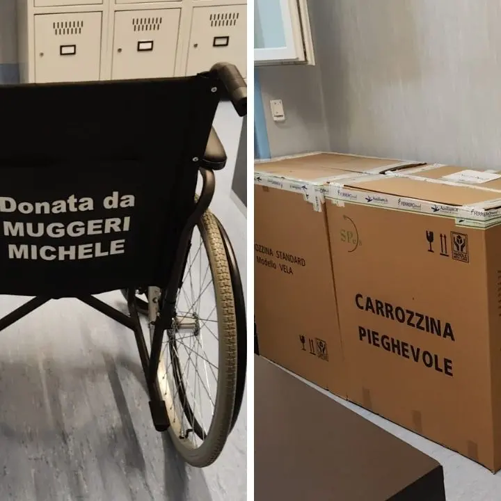 Al Pronto soccorso durante la vacanza a Tropea: coppia di turisti rientra a Torino e dona 5 sedie a rotelle