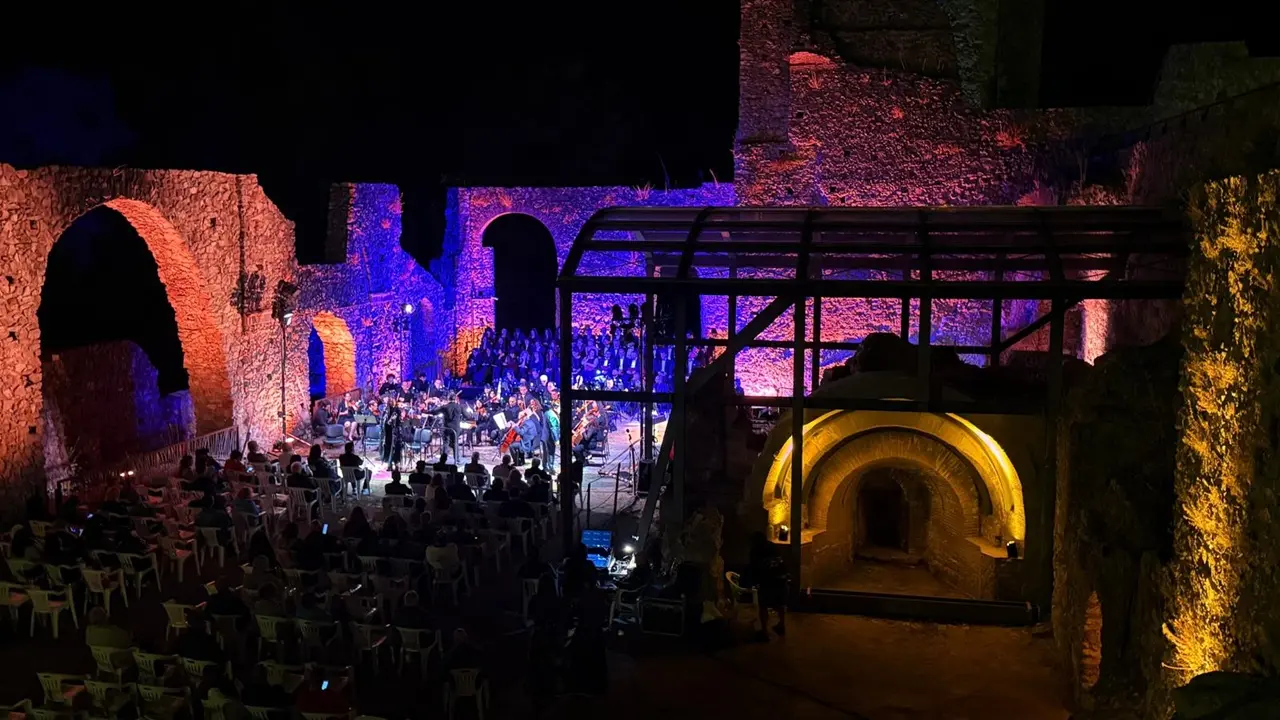 A Mongiana la magia di un concerto lirico tra le antiche mura delle Reali Ferriere Borboniche